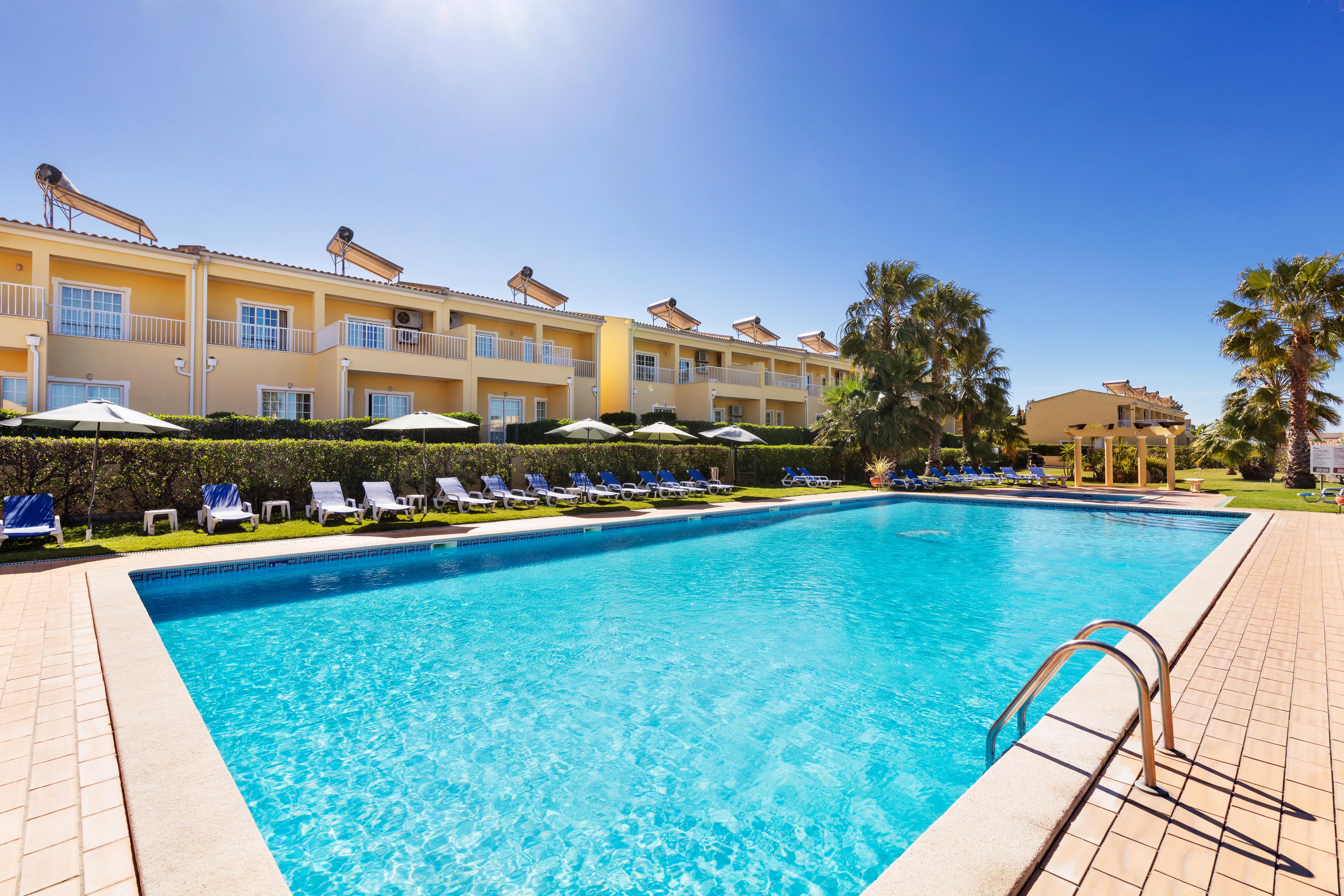 Villas Barrocal เปรา ภายนอก รูปภาพ