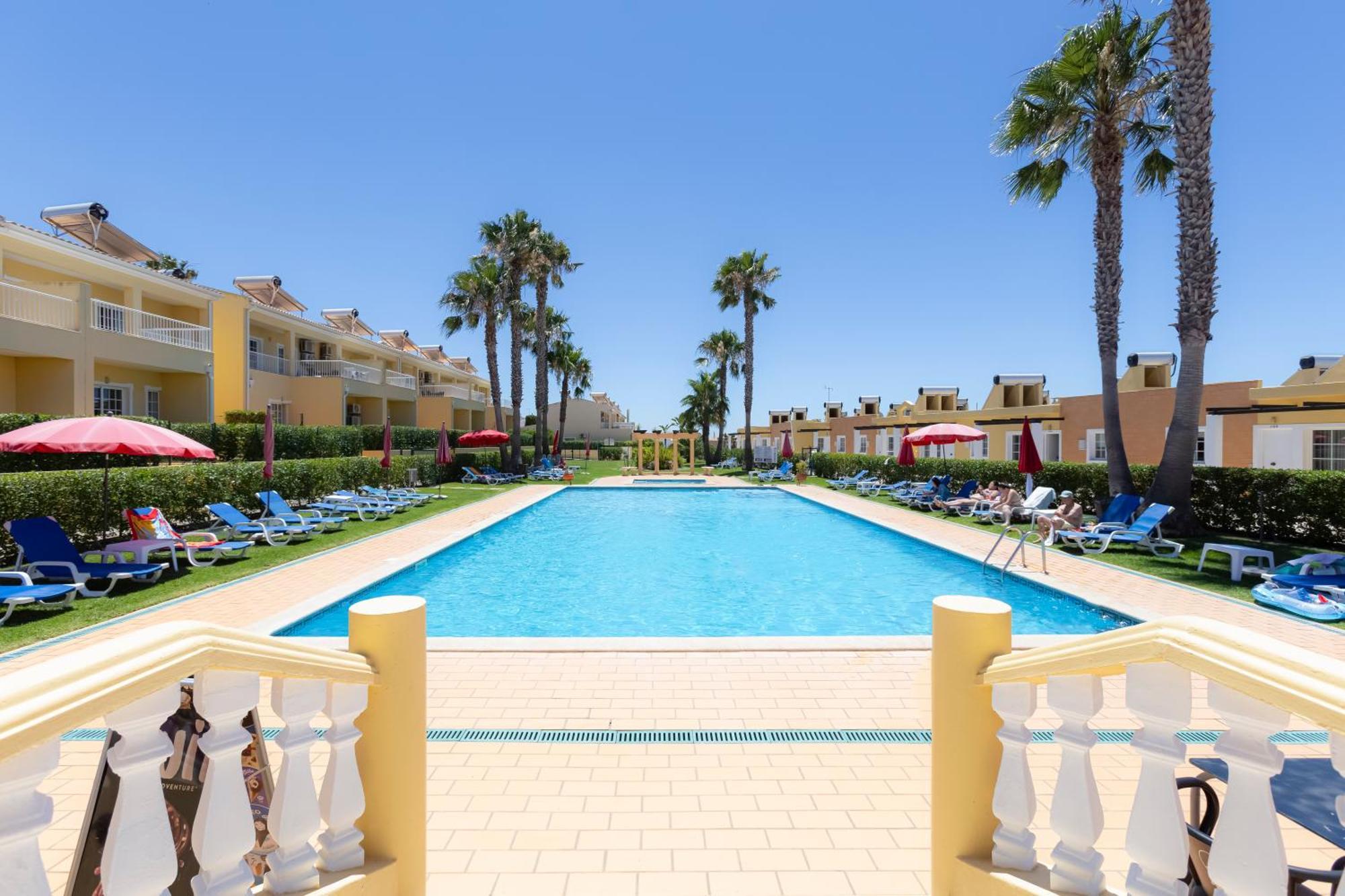 Villas Barrocal เปรา ภายนอก รูปภาพ